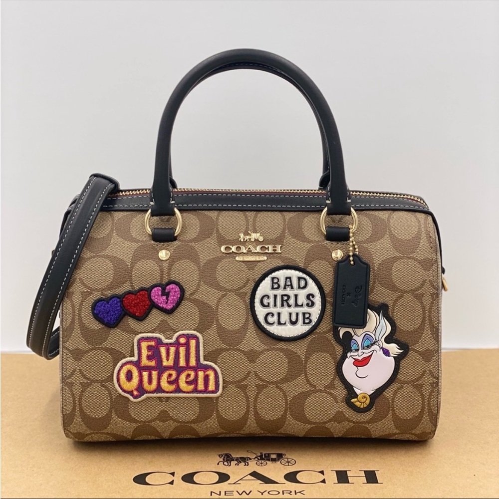 Disney X Coach Rowan Satchel In Signature
Canvas With Patches New Coach - Picture 13 of 15